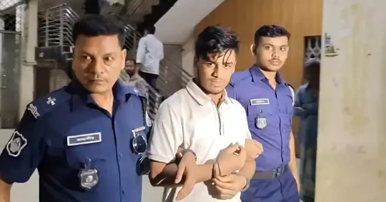 গ্রেপ্তার হওয়া যুবক